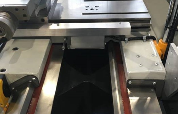 Tornio tradizionale COMEV CM230 x 1500 p.b.110 mm REVISIONATO